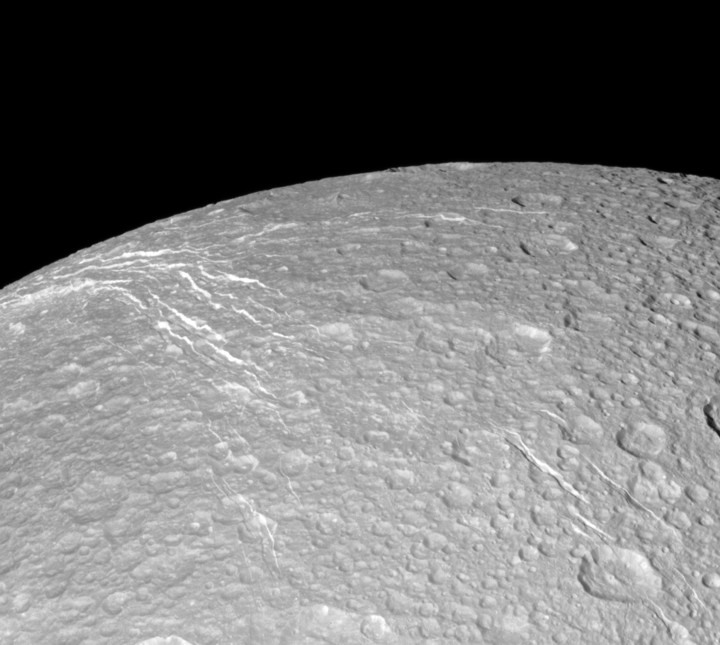 Dione