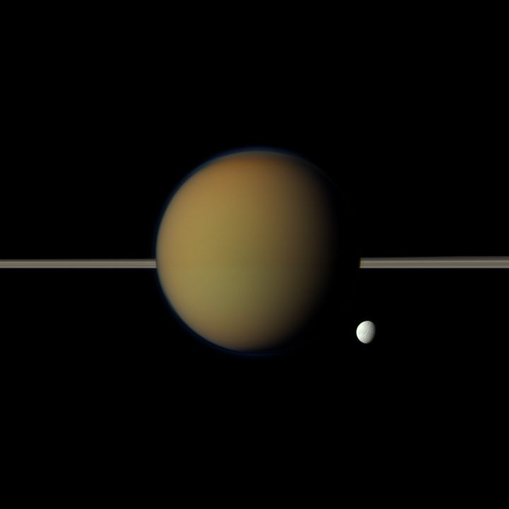 Titan und Tethys