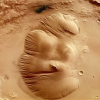 Nicholson-Krater